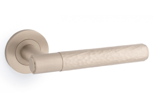 Deurkruk Hammered 'Spitfire' - Mat nikkel - Rond rozet Ø50mm - AW223SN