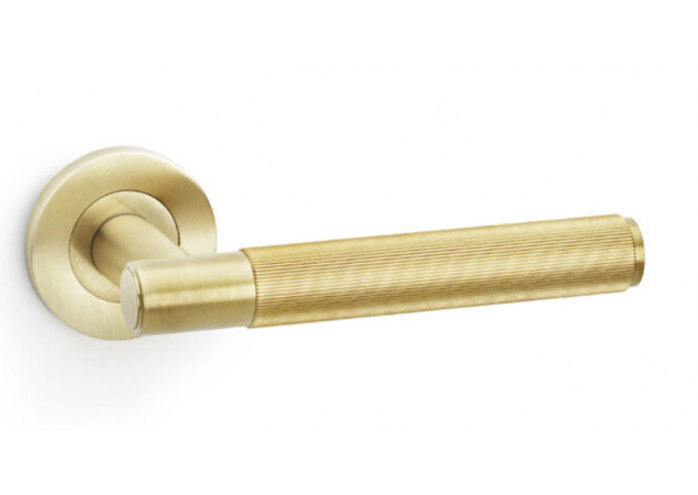 Deurkruk Reeded 'Spitfire' - PVD Mat messing - Rond rozet Ø50mm - AW222SBPVD