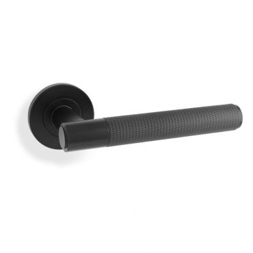 Deurkruk Knurled 'Spitfire' - Mat zwart - Rond rozet Ø50mm - AW220BL