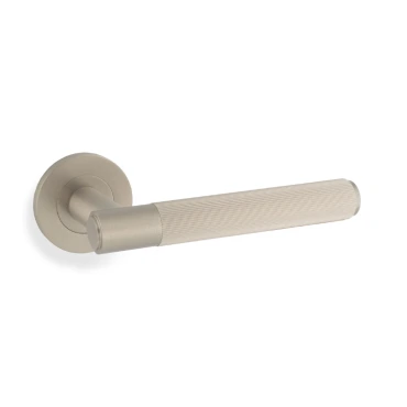 Deurkruk Reeded 'Spitfire' - Mat vernikkeld - Rond rozet Ø50mm